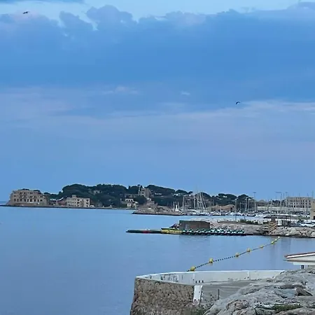 : Tres Bel Avec Grande Terrasse Et Vue Exceptionnelle Sur 아파트
