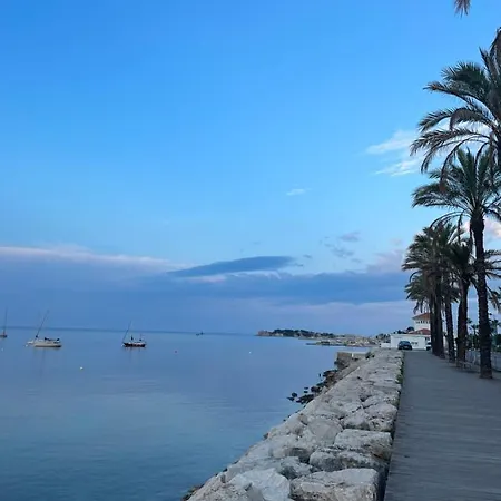 : Tres Bel Avec Grande Terrasse Et Vue Exceptionnelle Sur 아파트 *