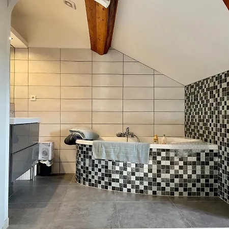 아파트 : Tres Bel Avec Grande Terrasse Et Vue Exceptionnelle Sur *