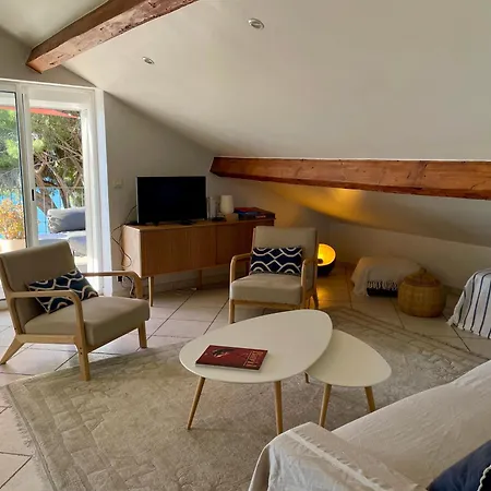 : Tres Bel Avec Grande Terrasse Et Vue Exceptionnelle Sur דירה *